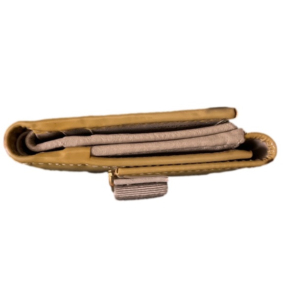 Salvatore Ferragamo Wallet - Picture 6 of 11